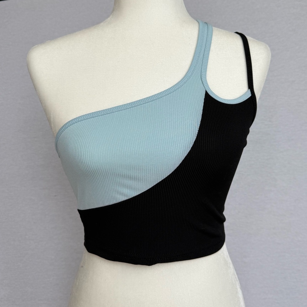 SHEIN blue and black crop crop